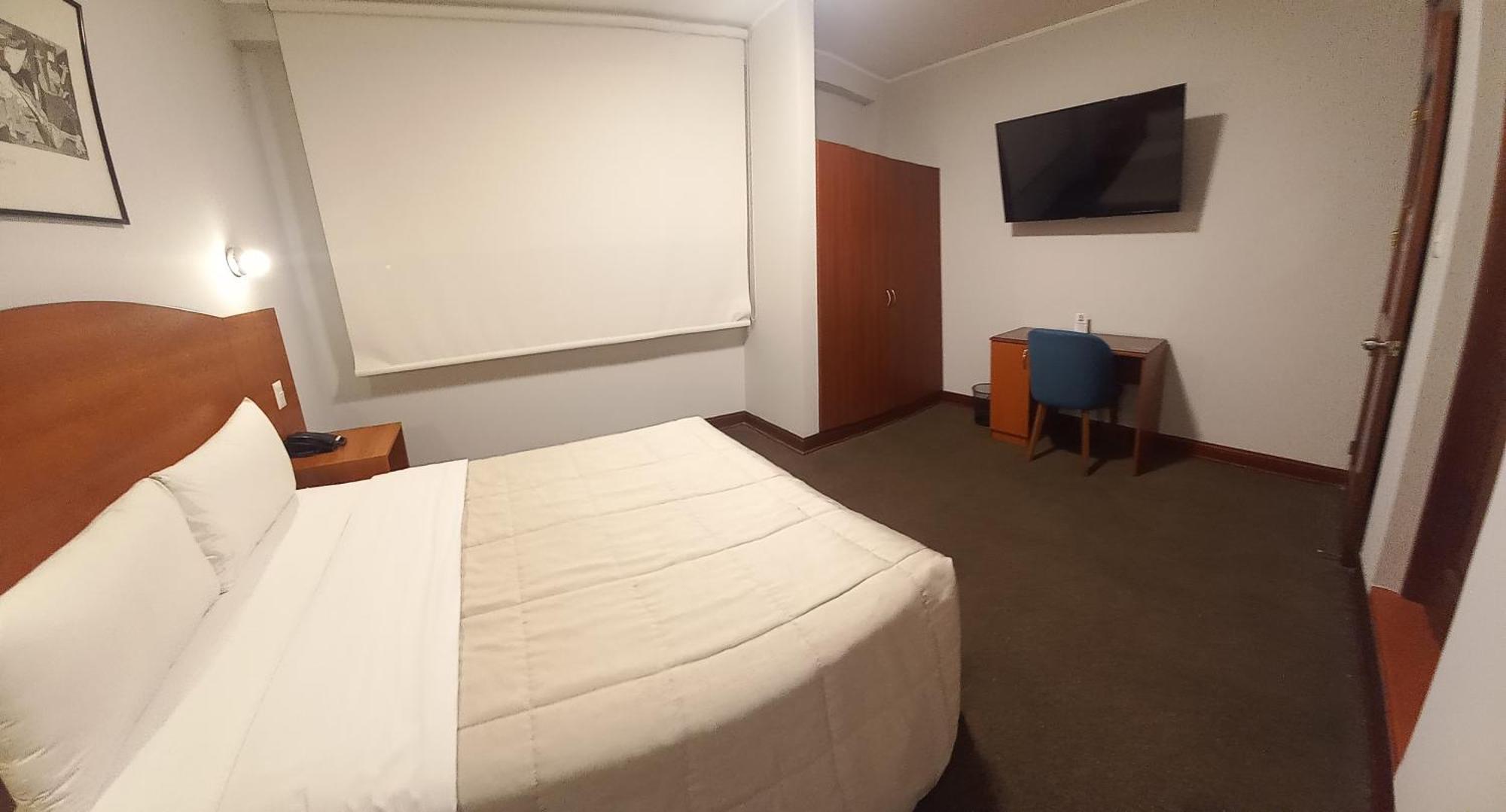 Hotel Javier Prado 3*