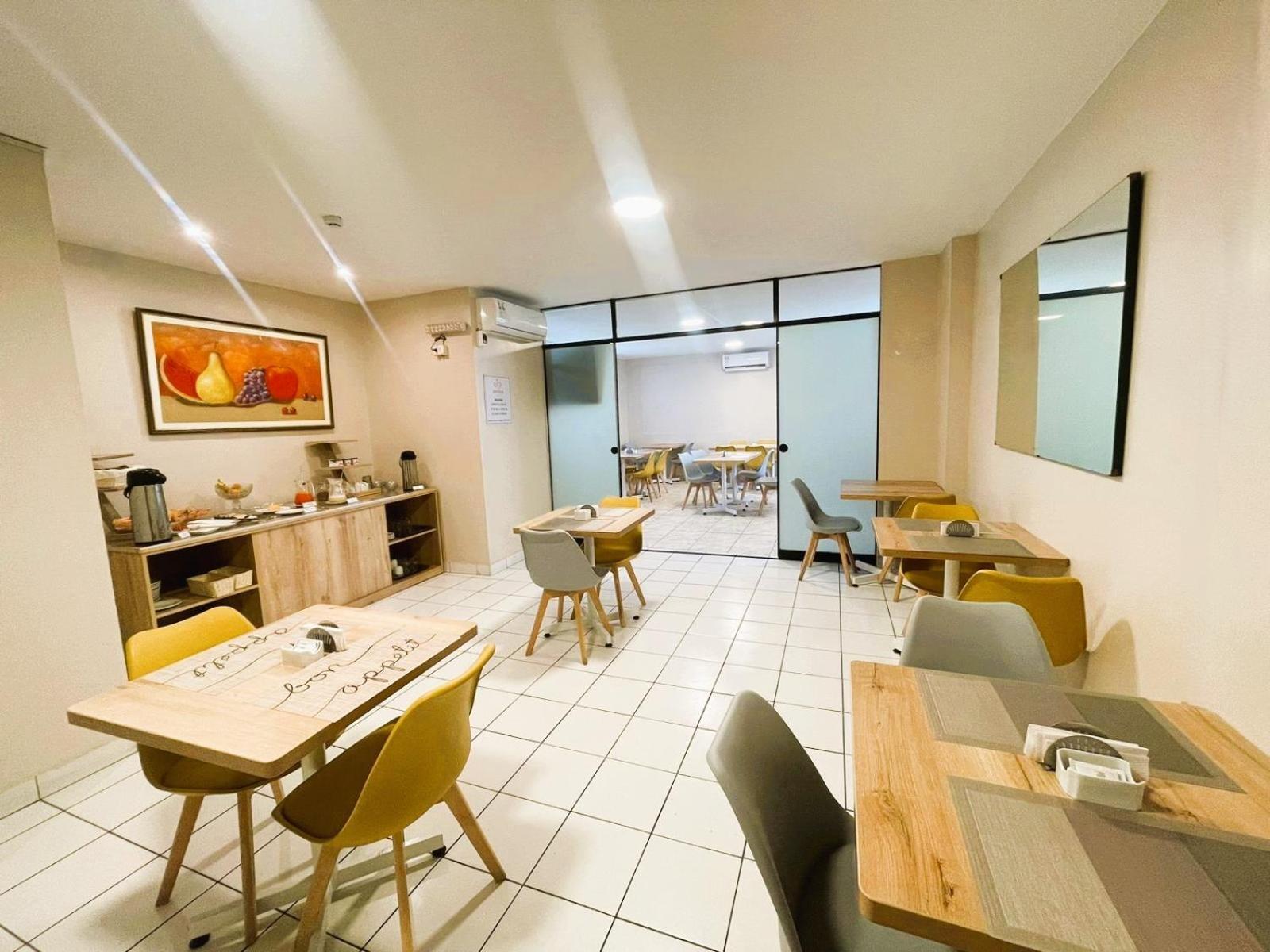 Hotel Javier Prado Lima