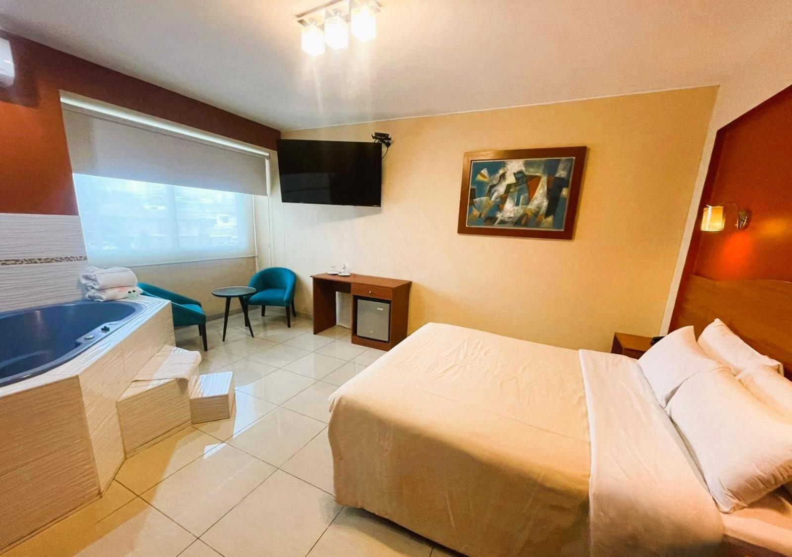 Javier Prado Hotel 3*
